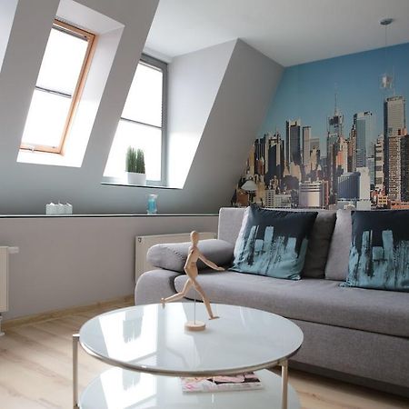 Lägenhet Studio på 35 m² i Poznan centrum med 1 badrum  Exteriör bild