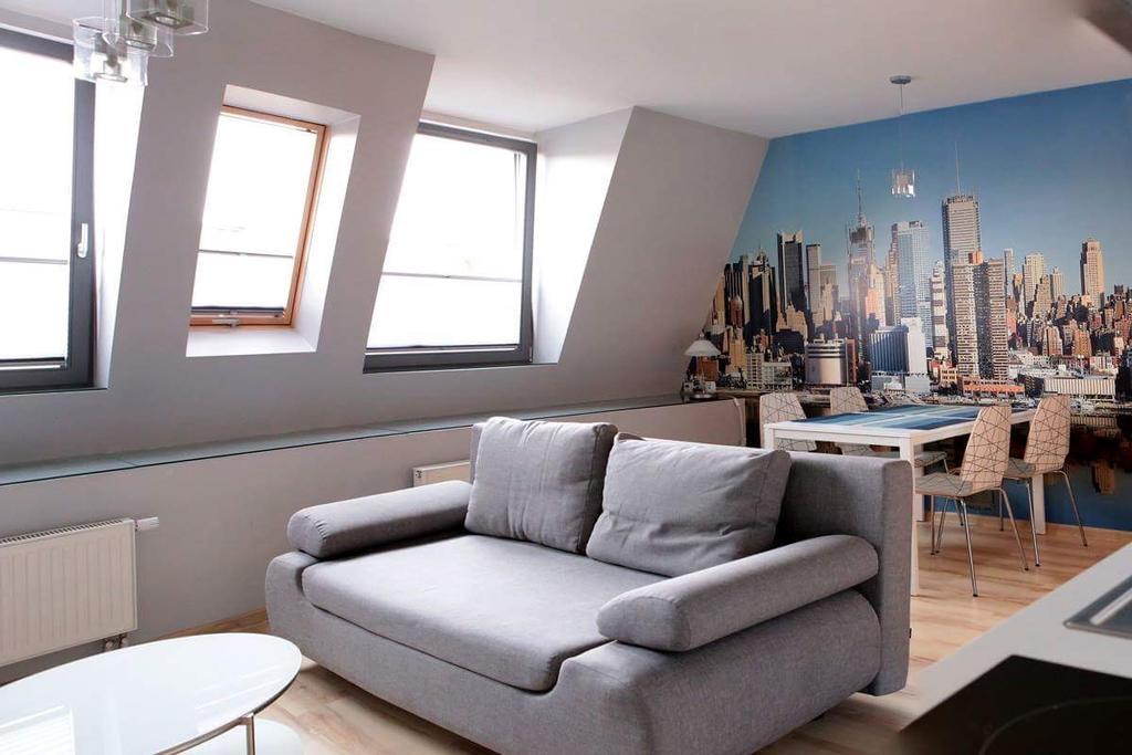 Lägenhet Studio på 35 m² i Poznan centrum med 1 badrum  Exteriör bild