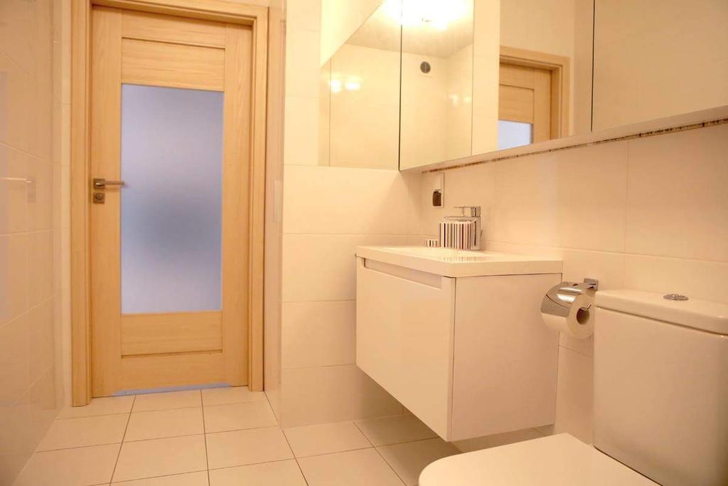 Lägenhet Studio på 35 m² i Poznan centrum med 1 badrum  Exteriör bild