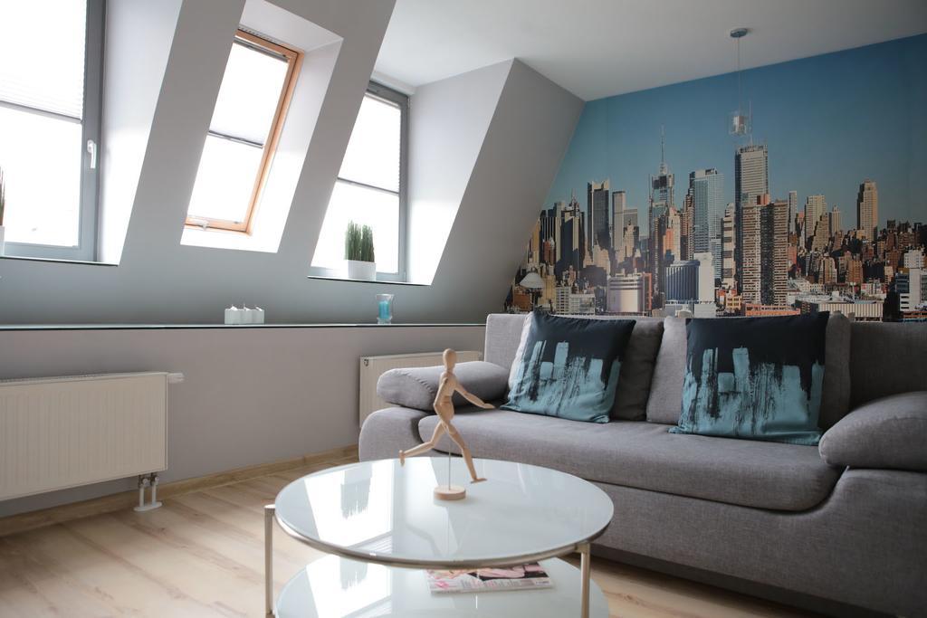 Lägenhet Studio på 35 m² i Poznan centrum med 1 badrum  Exteriör bild