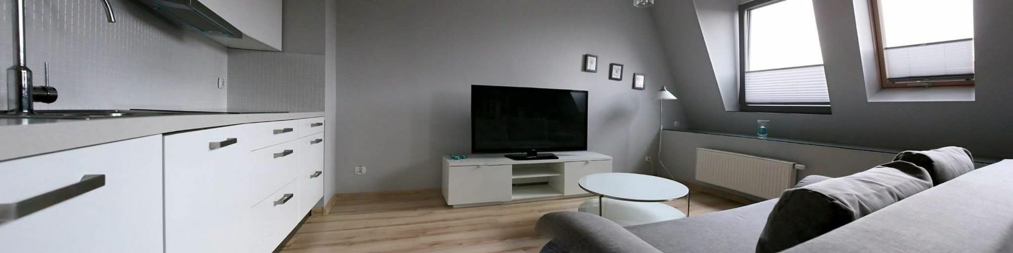 Lägenhet Studio på 35 m² i Poznan centrum med 1 badrum  Exteriör bild