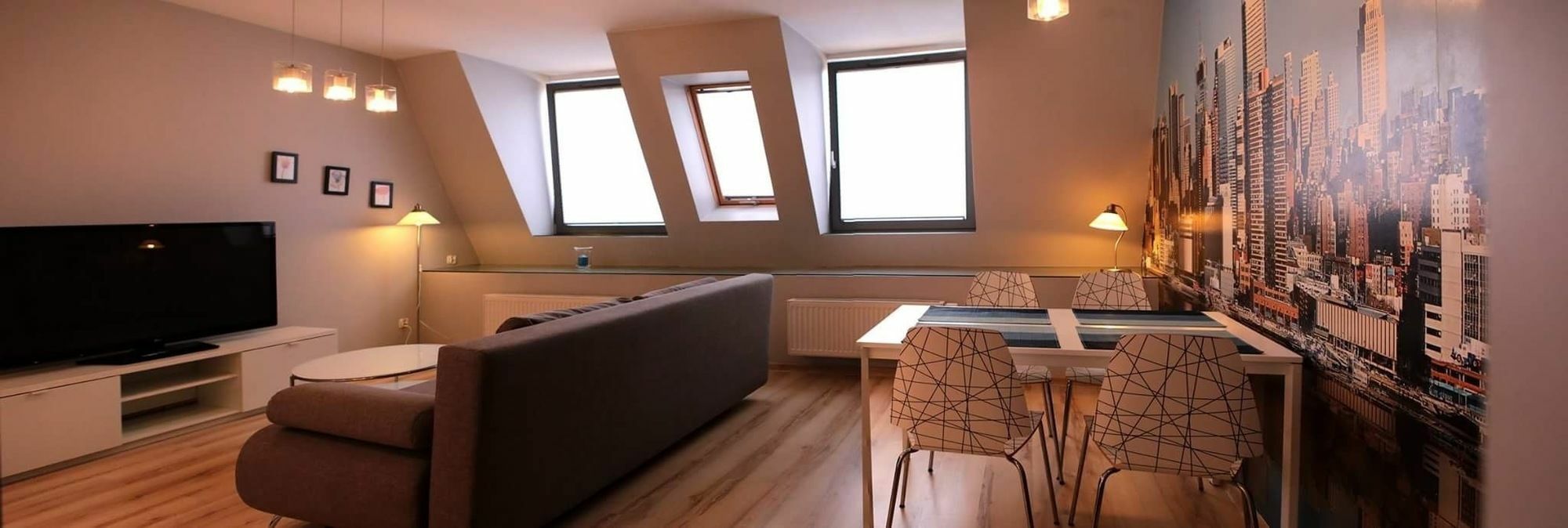 Lägenhet Studio på 35 m² i Poznan centrum med 1 badrum  Exteriör bild
